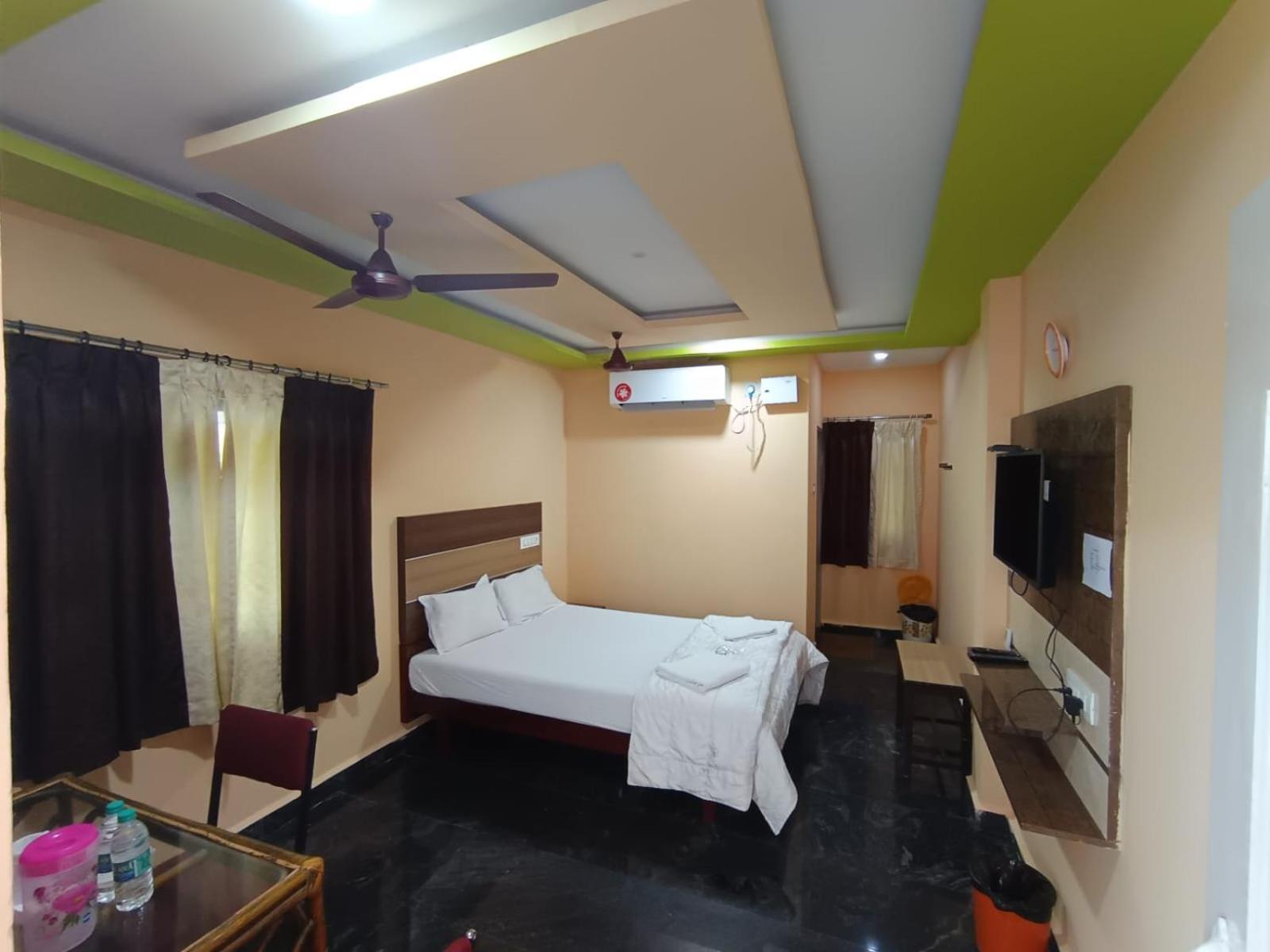 Sri Murugan Beach Paradise Hotel Mahabalipuram Exterior foto