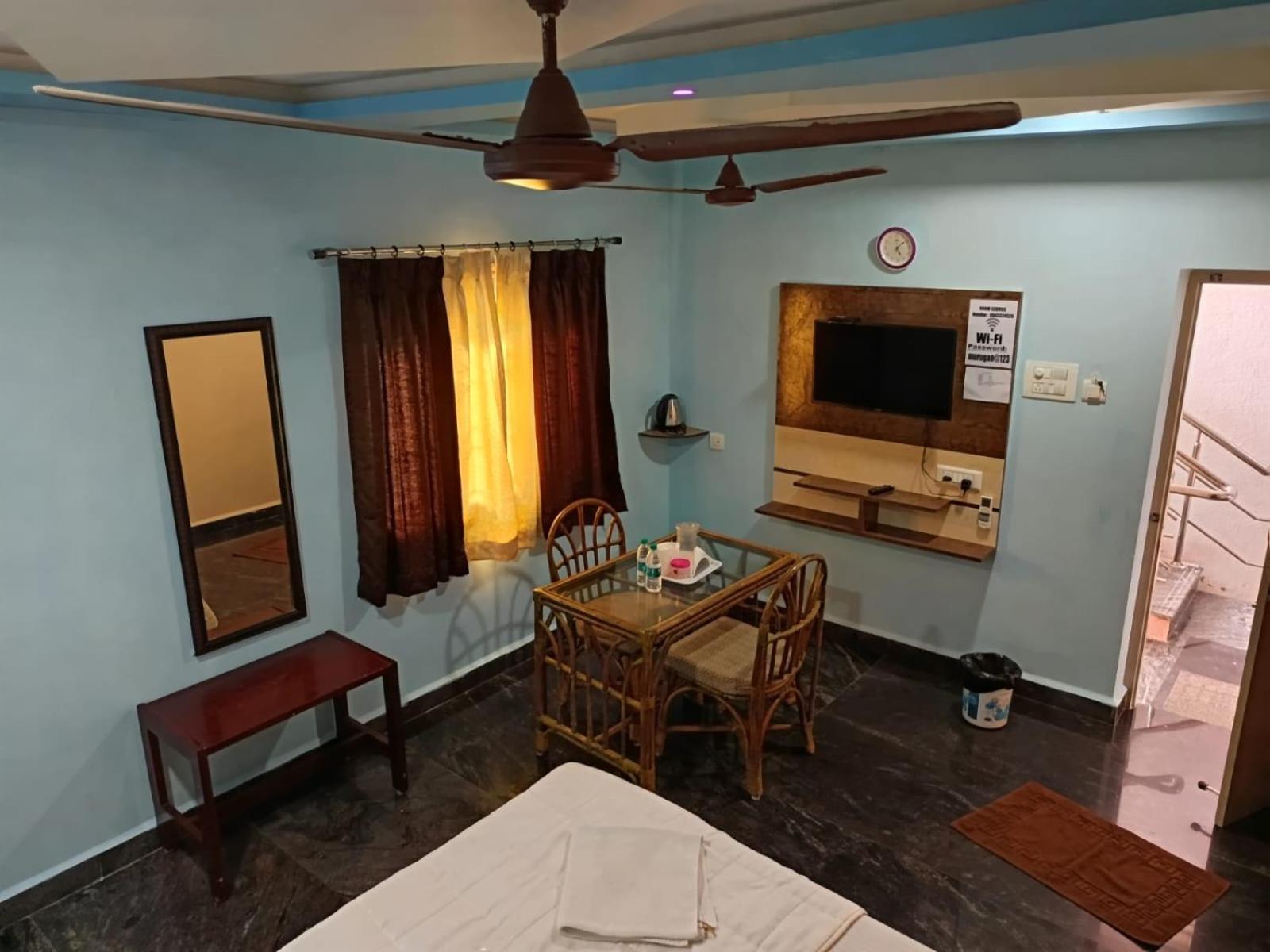 Sri Murugan Beach Paradise Hotel Mahabalipuram Exterior foto